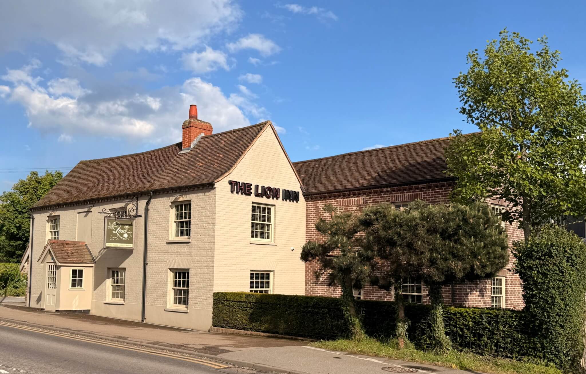 Enjoy a Luxury Stay at the Lion Inn in Chelmsford